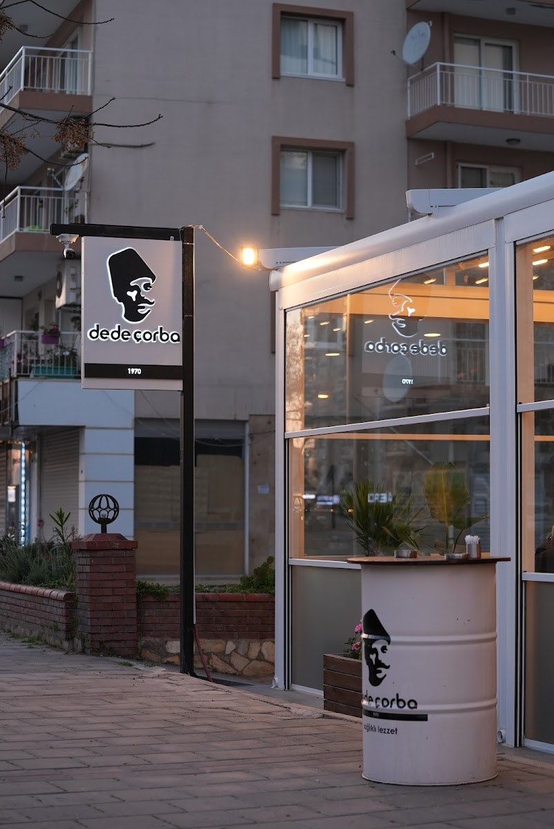 Dede Çorba - Bayraklı — fotoğraf 1