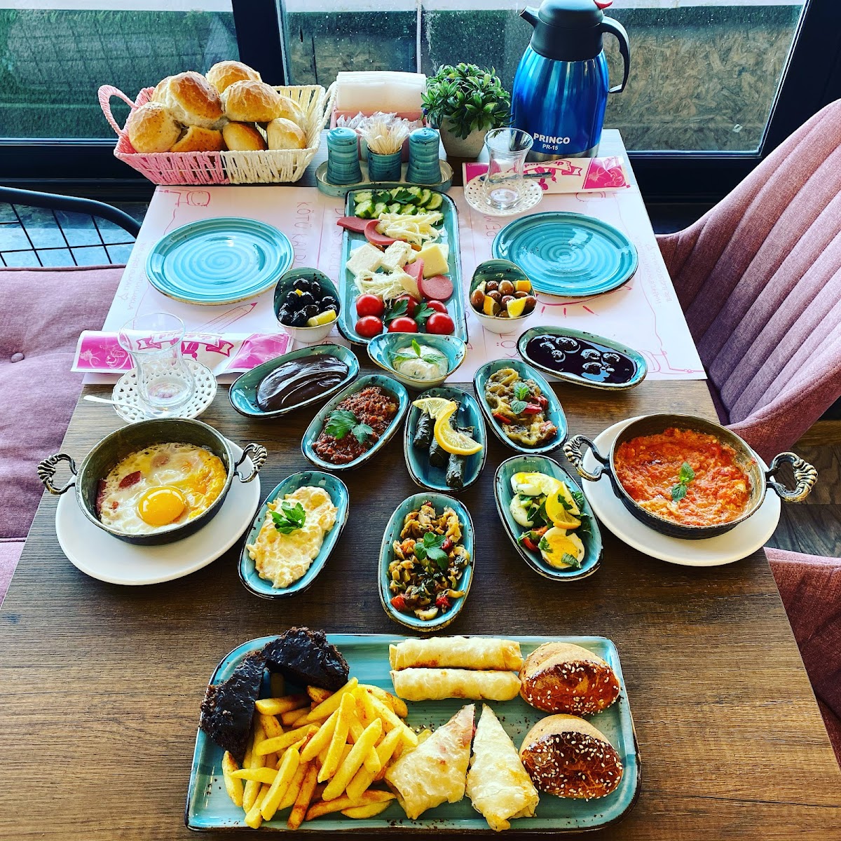 Dr. Salad & Waffle — fotoğraf 4