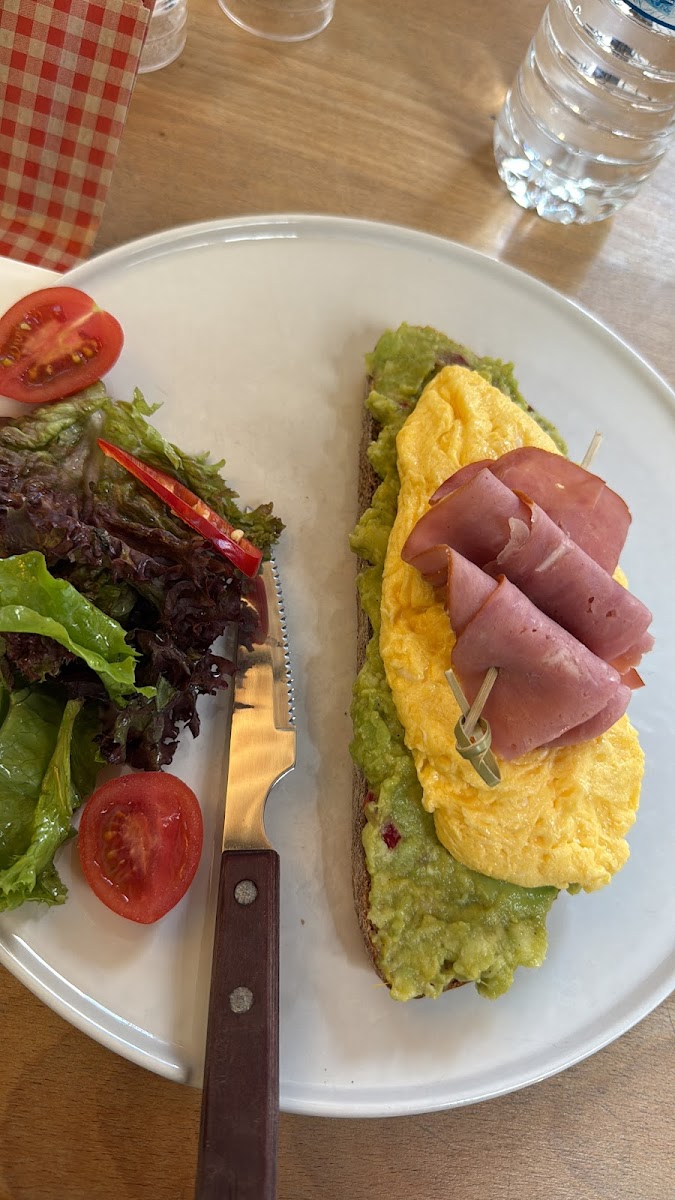 Dükkan Galata — fotoğraf 2