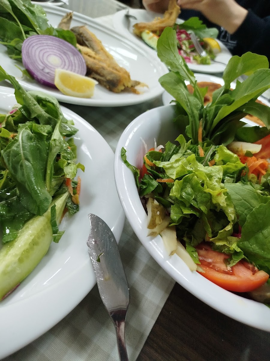 Emir Balık Market & Balık Pişiricisi & Restaurant — fotoğraf 2