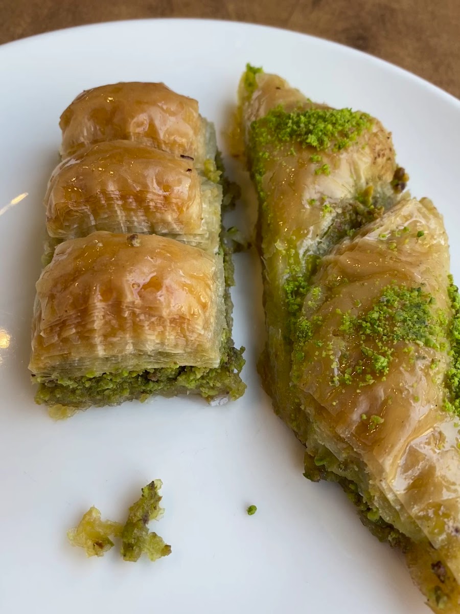 Emiroğlu Baklavaları — fotoğraf 3