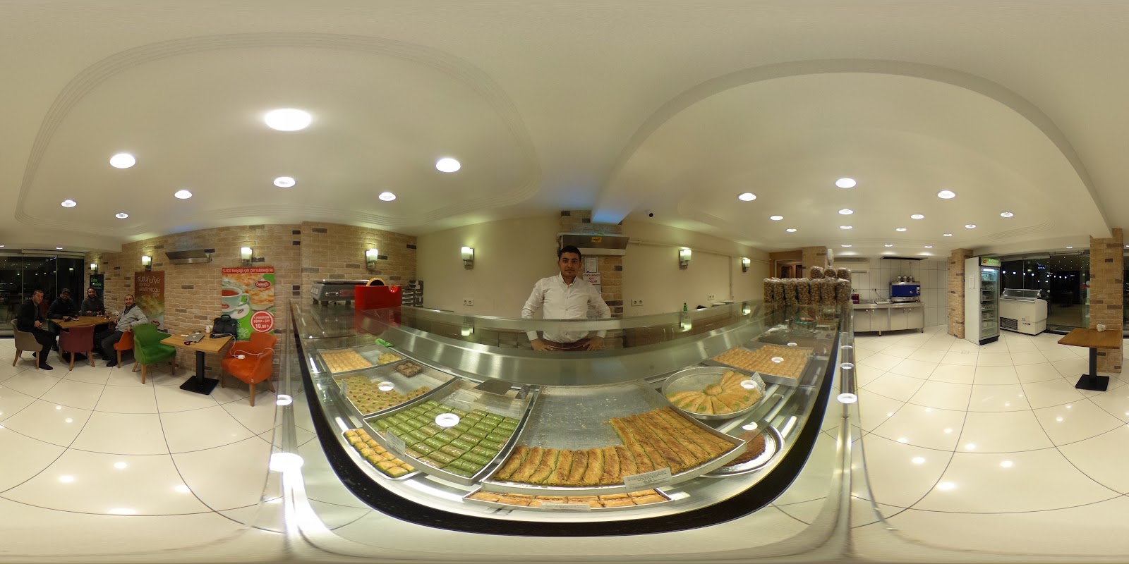 Emiroğlu Baklavaları — fotoğraf 7