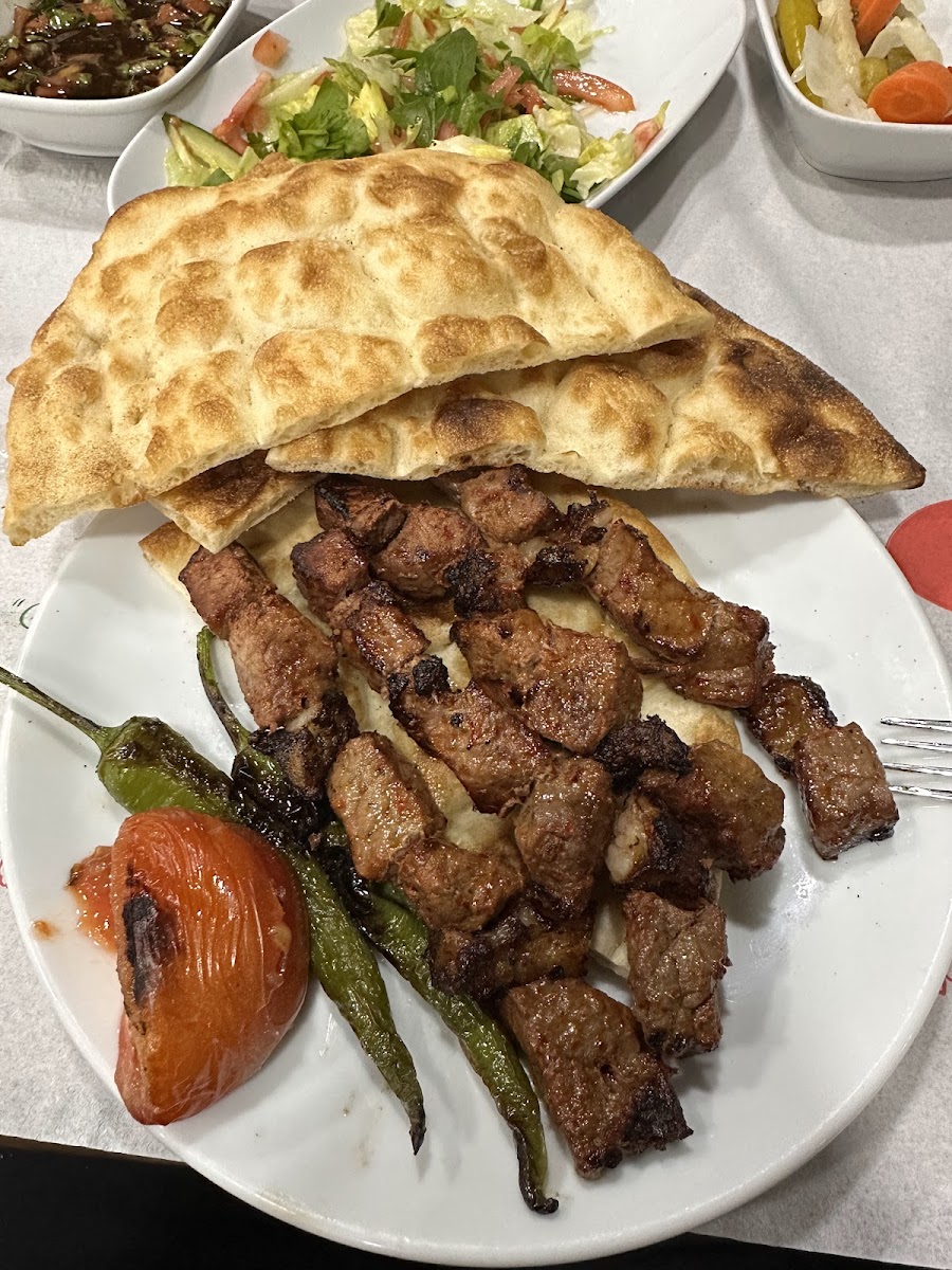 EYWAN Cağ Kebap & Kahvaltı Evi — fotoğraf 3