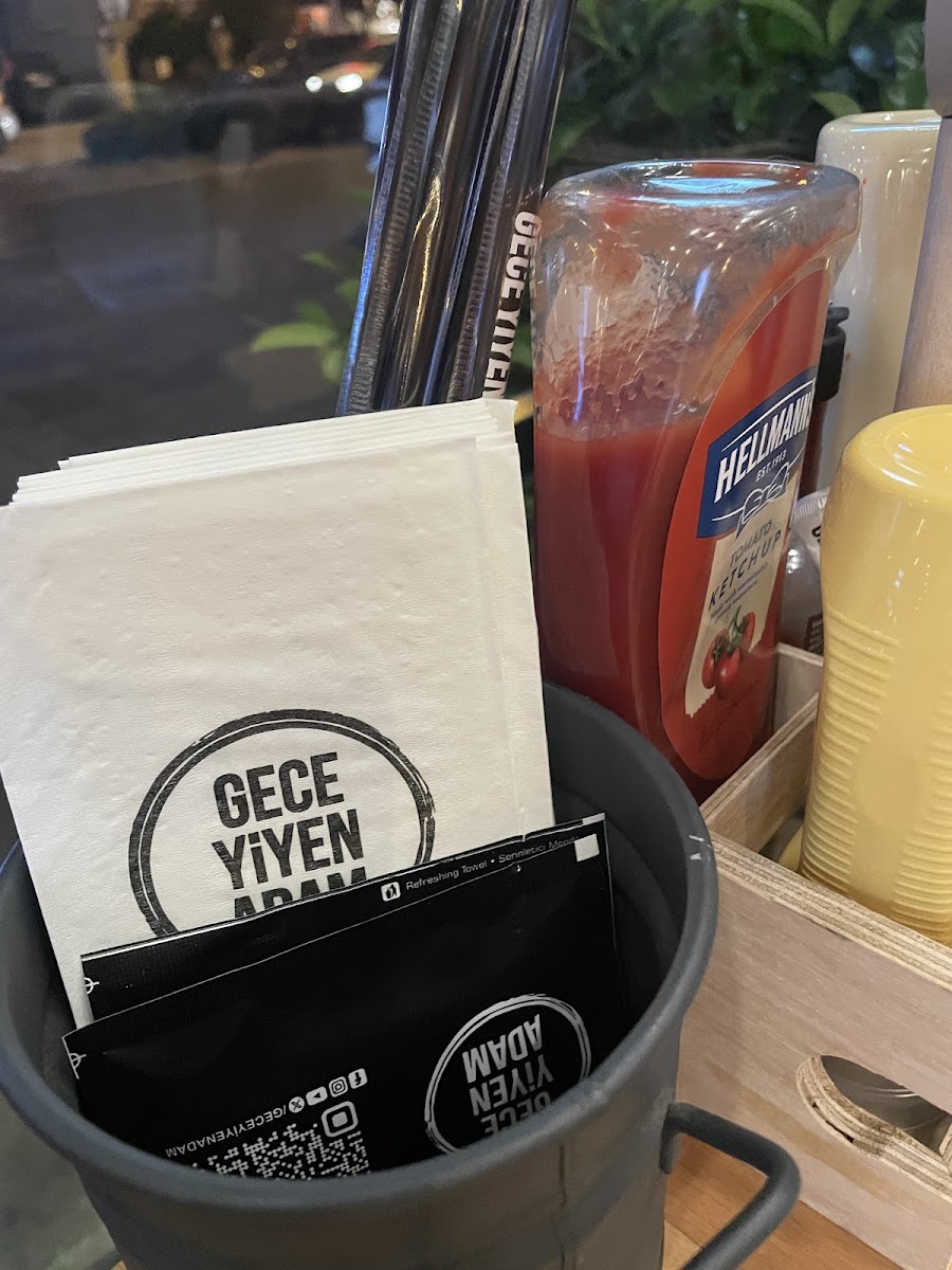 Gece Yiyen Adam Bostanlı — fotoğraf 2