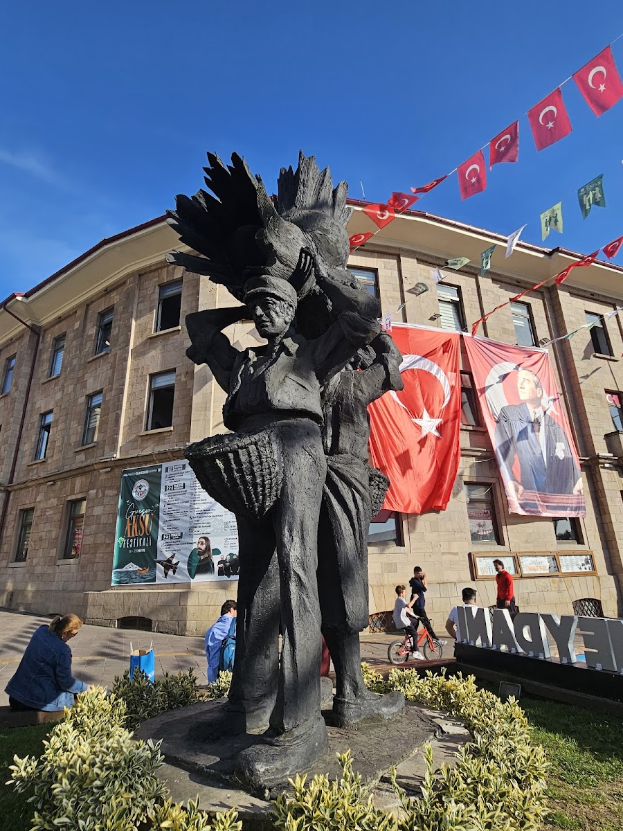 Giresun Meydan — fotoğraf 1