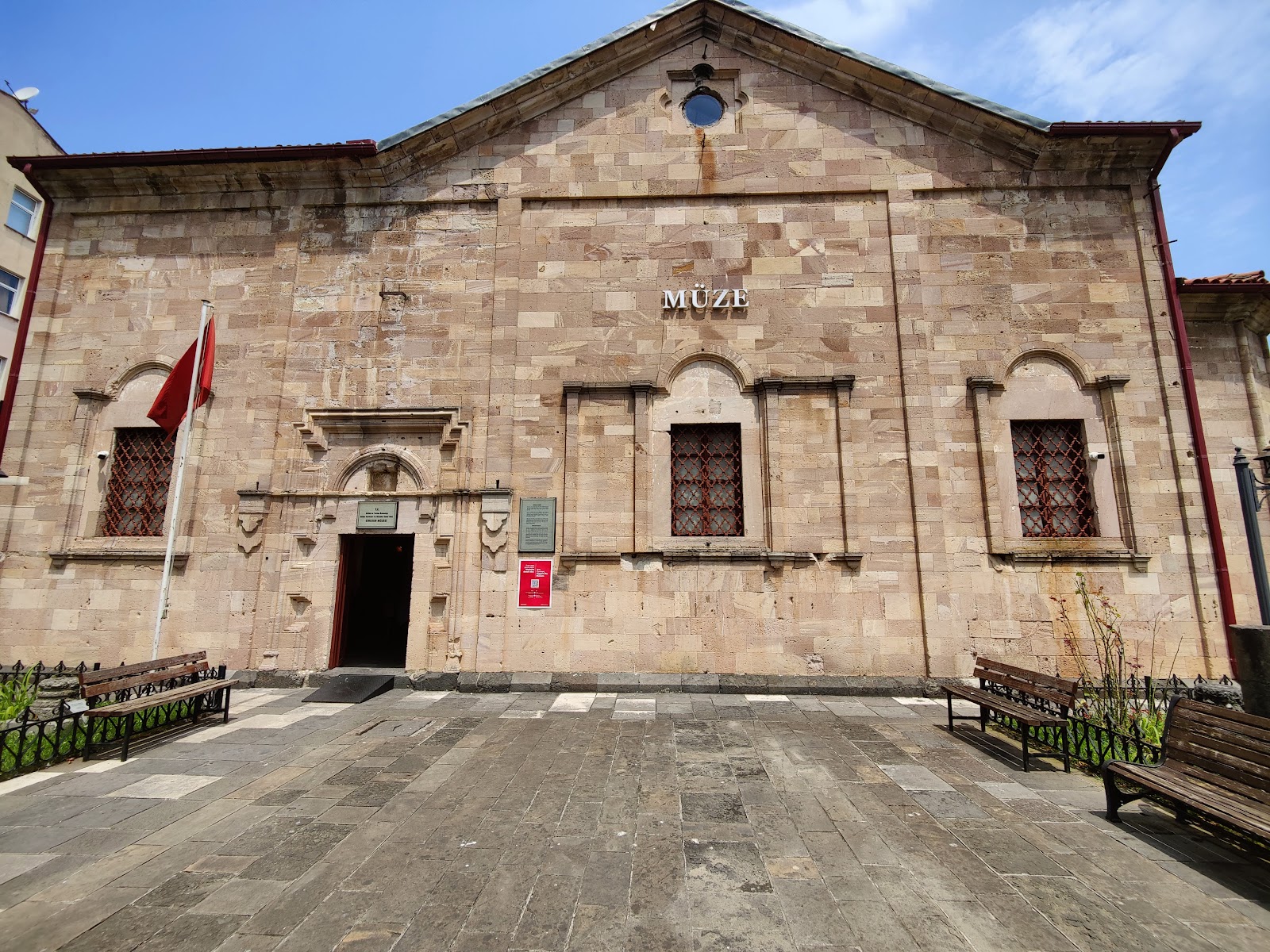 Giresun: Müze, kemençe ve sanat galerisi