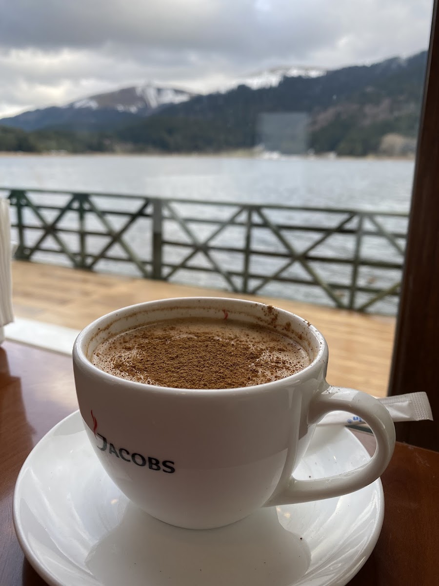 Göl Cafe Restoran — fotoğraf 5