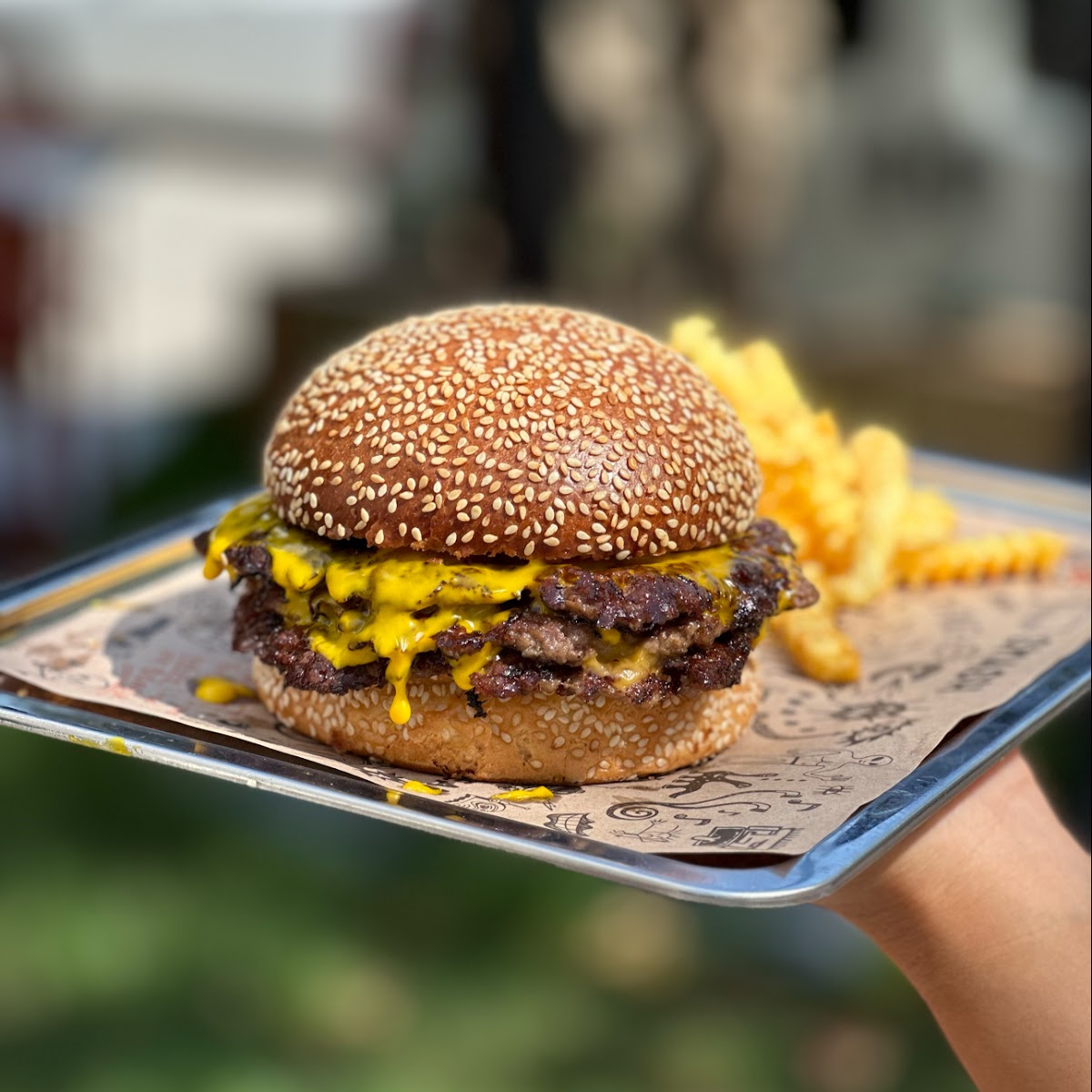 Goldenfingers Burger & Cheesesteak — fotoğraf 5