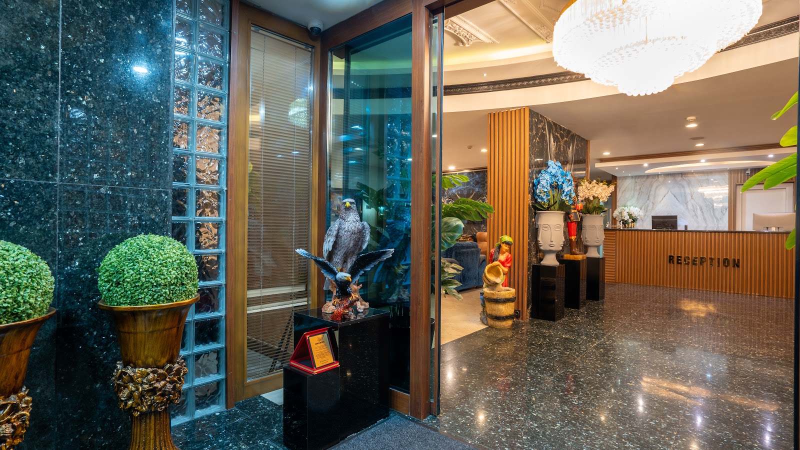 Grand Ani Hotel — fotoğraf 1