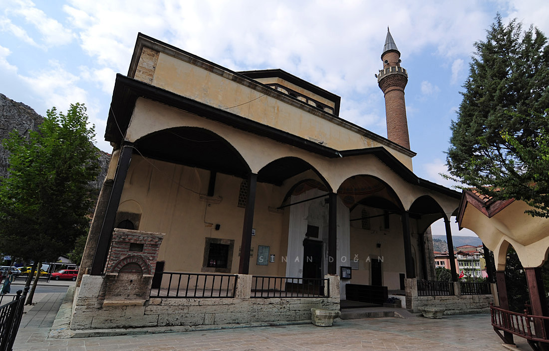 Gümüşlü Cami — fotoğraf 1