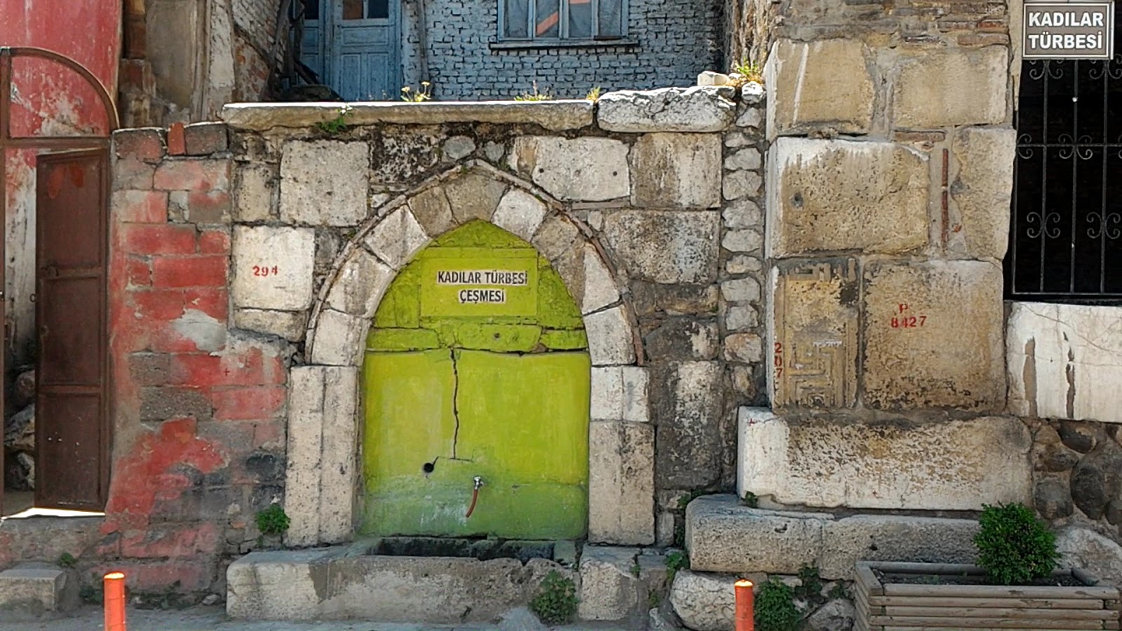 Halifet Gazi Türbesi — fotoğraf 3