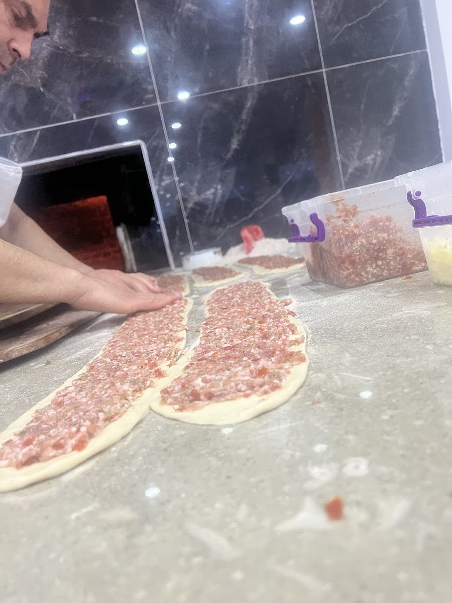 Hasan Usta Etli Ekmek — fotoğraf 2