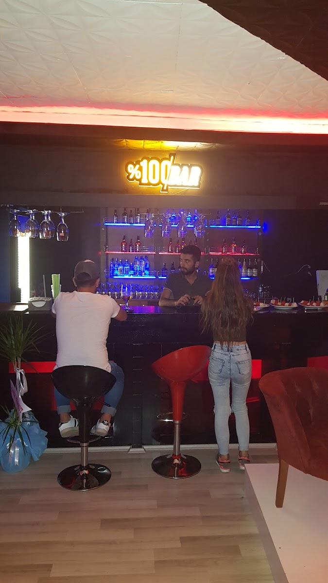 Hastane Clup Bar — fotoğraf 4