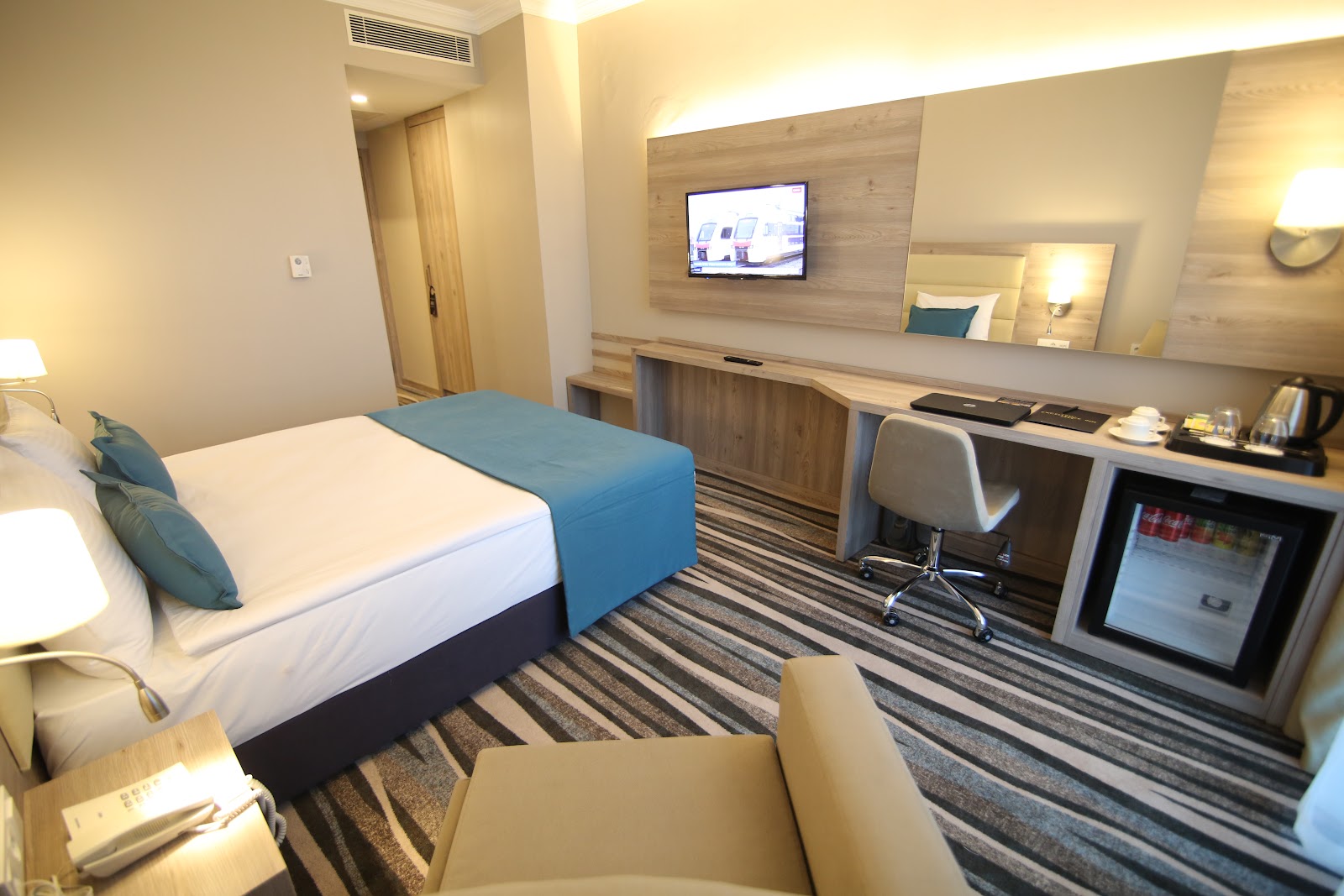 Hotel Excellence Inn — fotoğraf 7