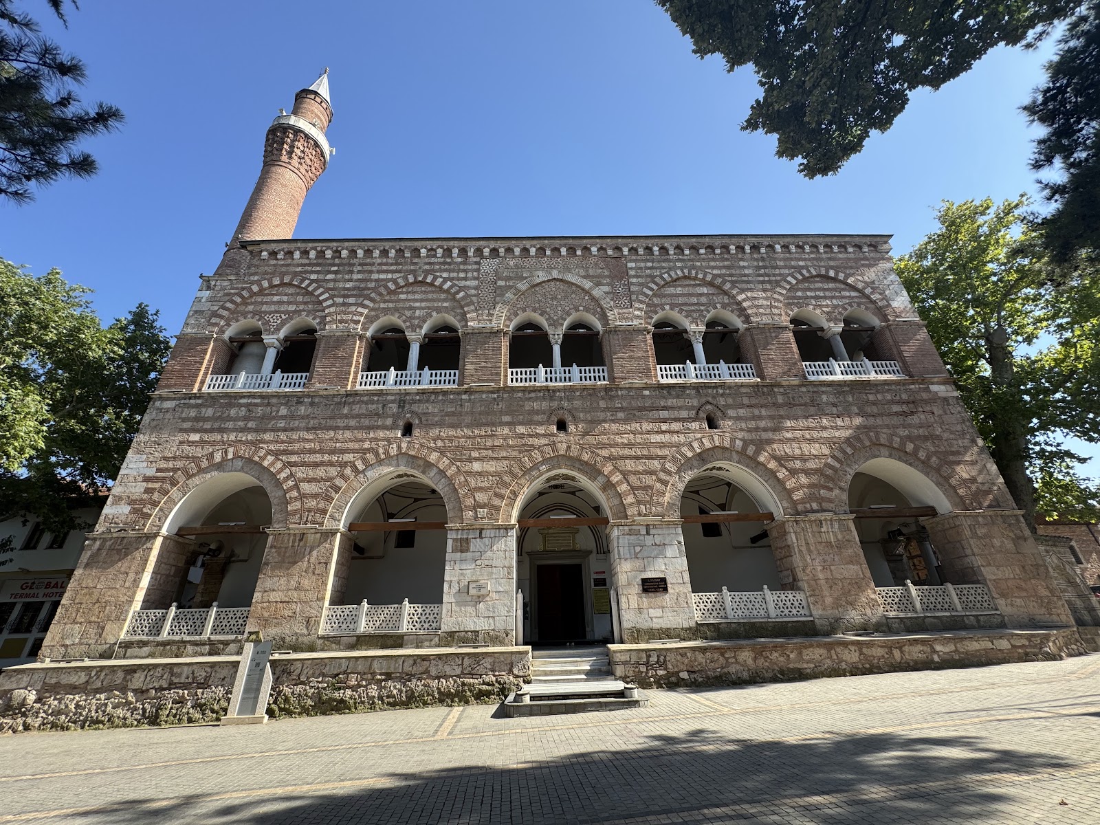 I. Murad Hüdavendigar Camii — fotoğraf 1
