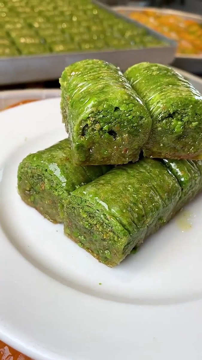 İmam Çağdaş Kebap Ve Baklava Salonu — fotoğraf 10