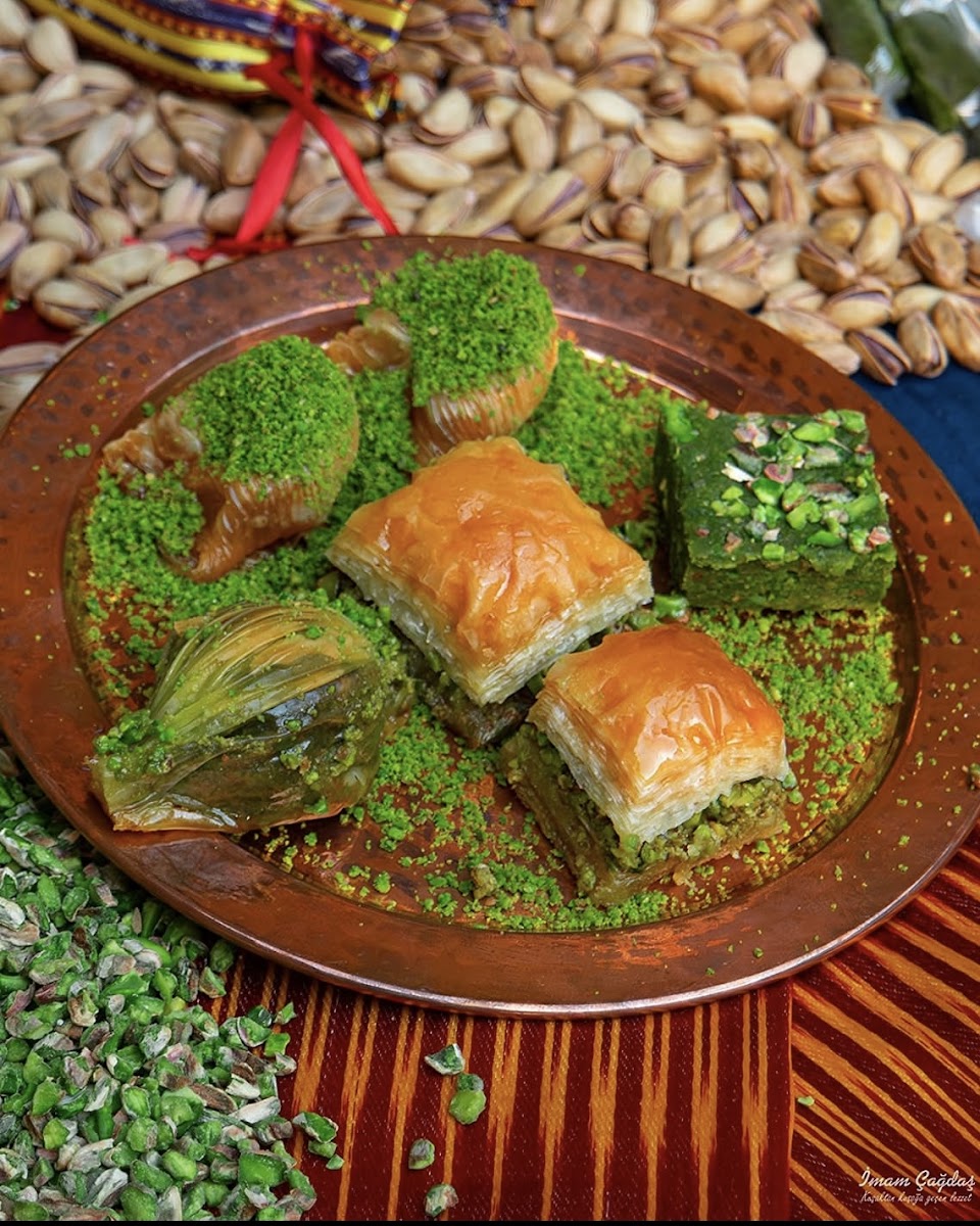 İmam Çağdaş Kebap Ve Baklava Salonu — fotoğraf 5