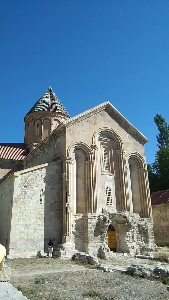 Ishkhani Monastery — fotoğraf 3
