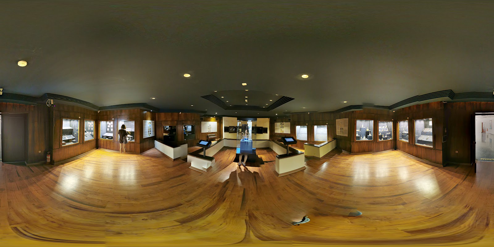 İzmir Arkeoloji Müzesi — fotoğraf 5