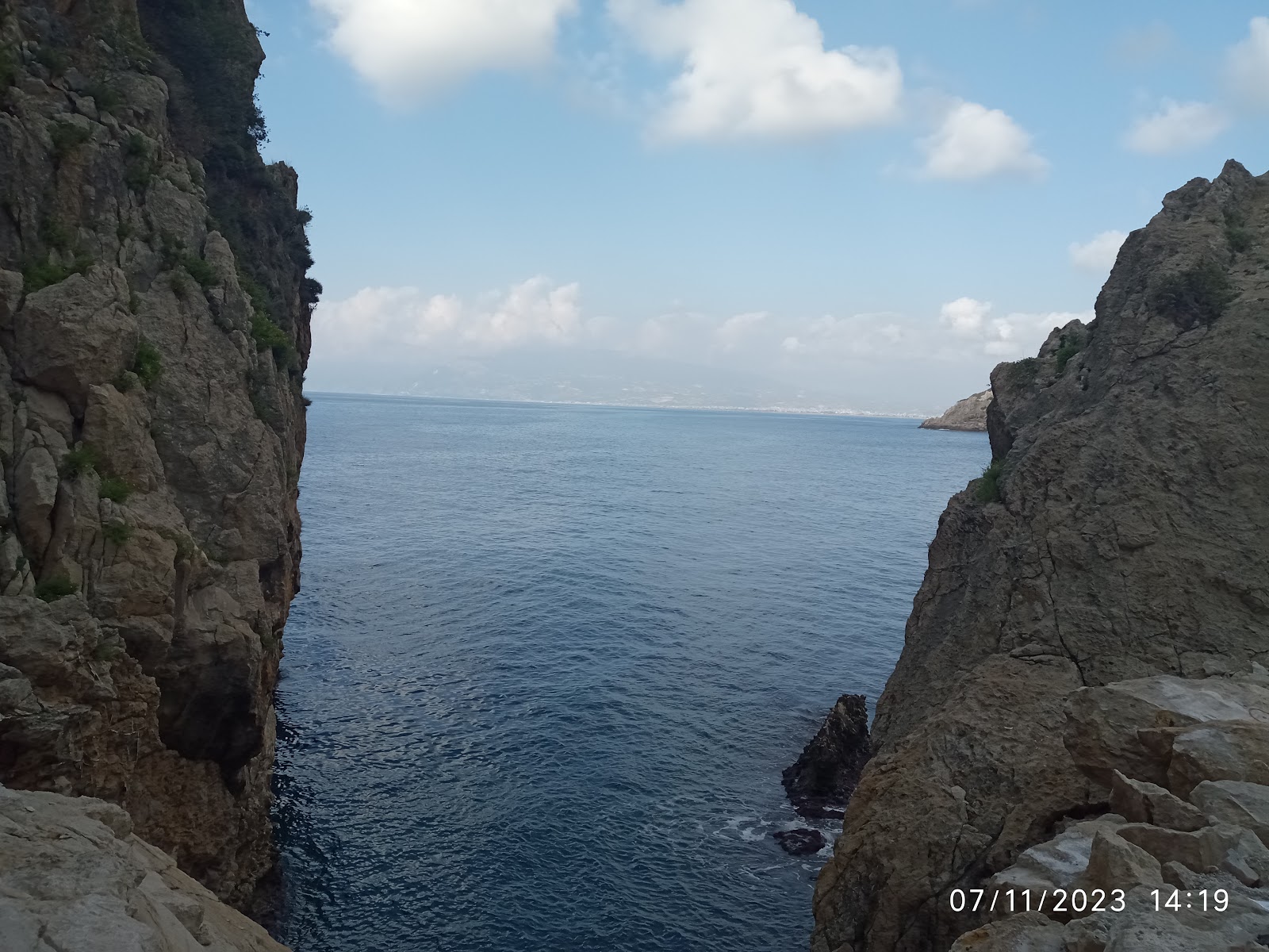 Kara Mağara Koyu — fotoğraf 2