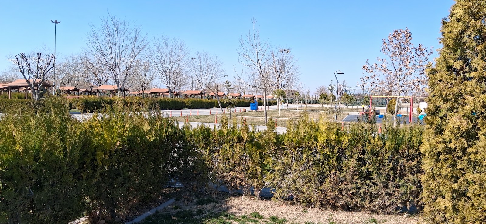 Karaaslan Piknik Bahçesi — fotoğraf 2