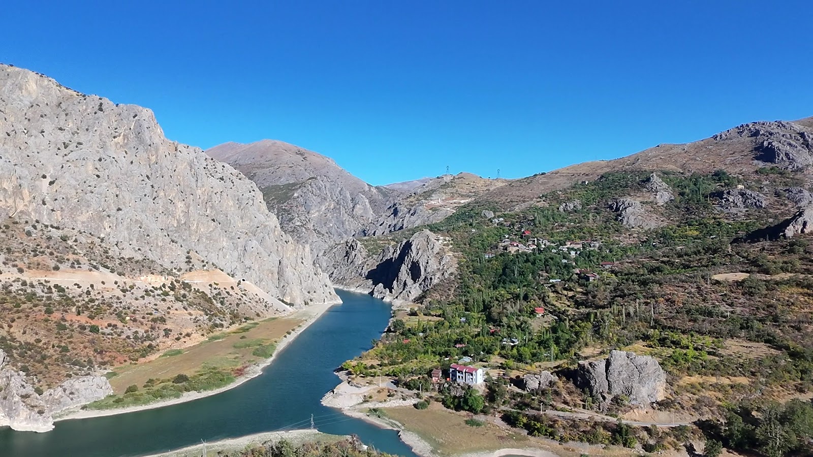 Karanlık Kanyon — fotoğraf 3