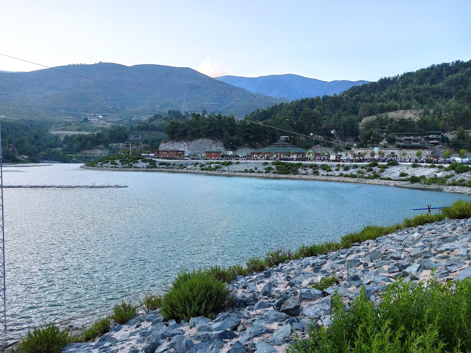 Karlısu Göleti Su ve Macera Parkı — fotoğraf 5