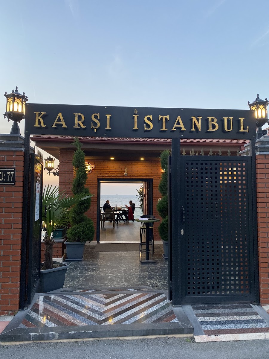 Karşı İstanbul — fotoğraf 1