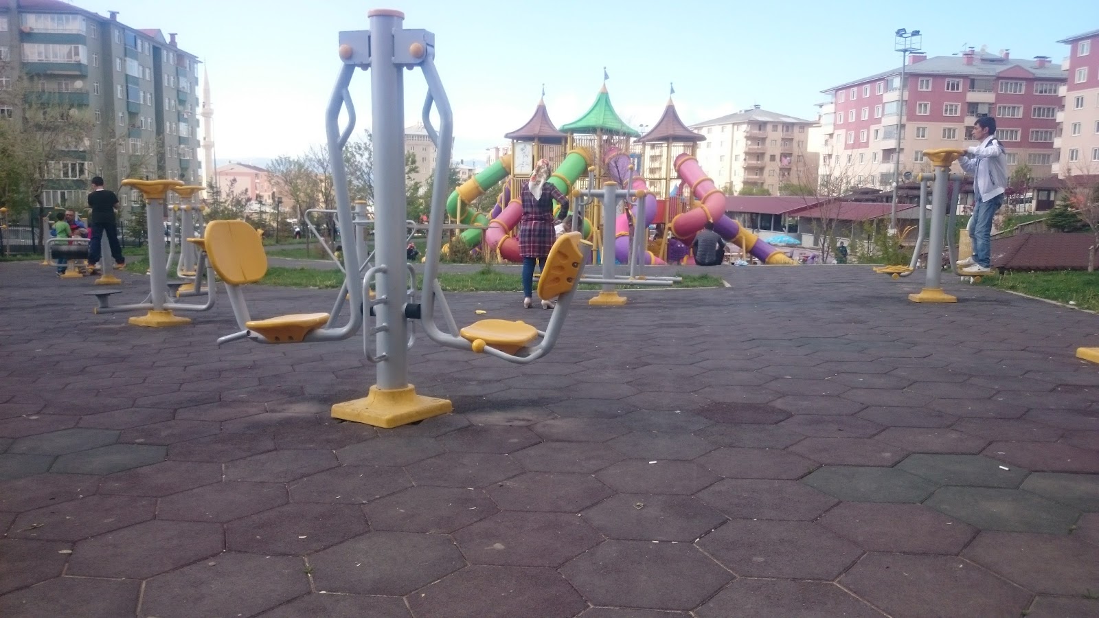 Kayakyolu Şehitler Parkı — fotoğraf 4