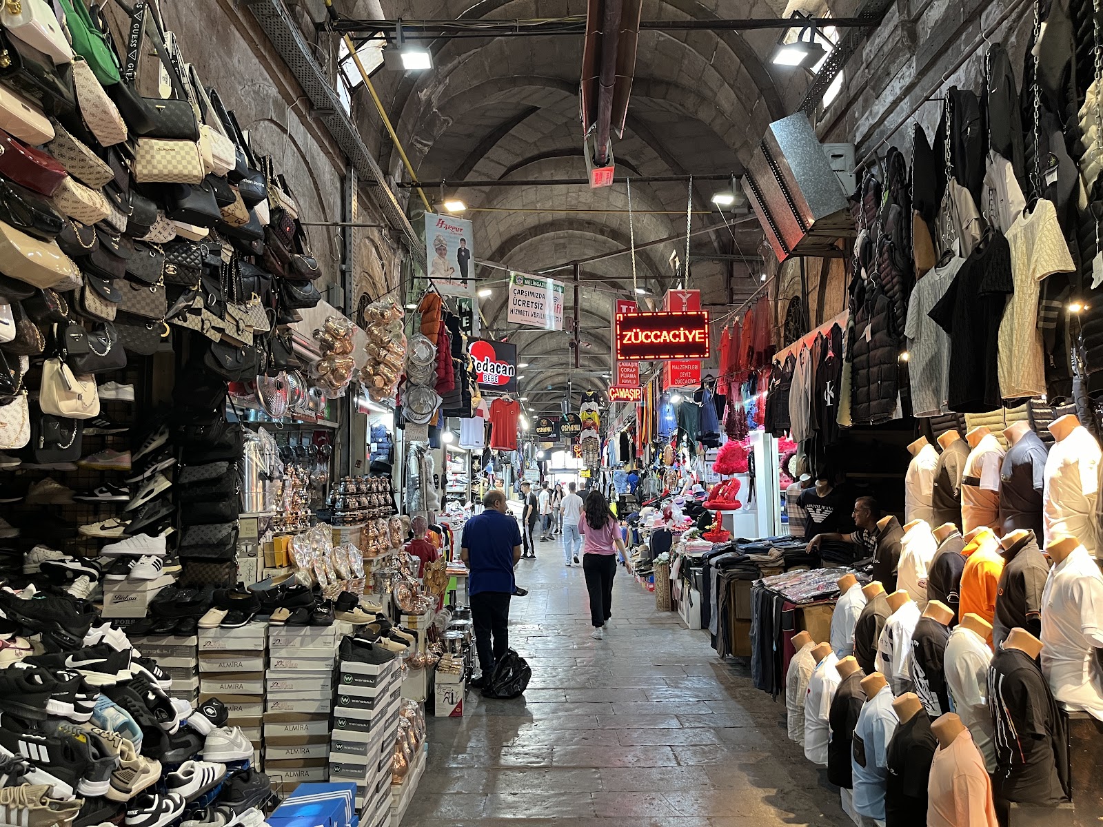 Kayseri Kapalı Çarşı — fotoğraf 4