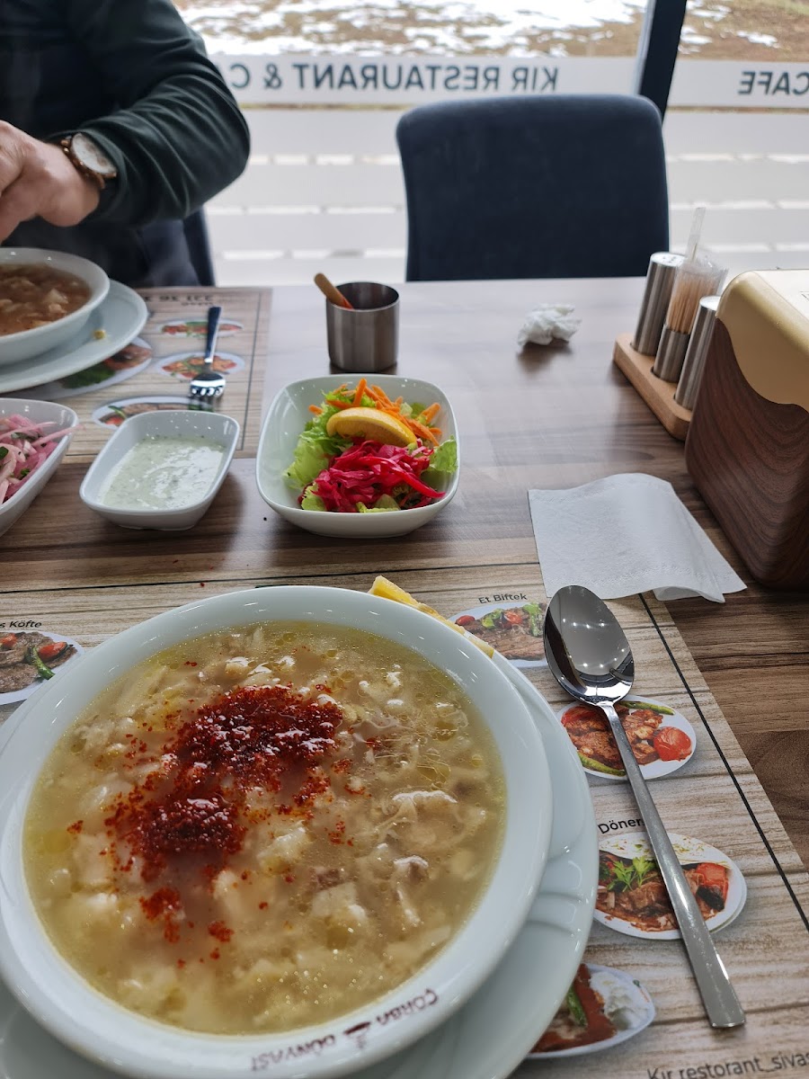 KIR RESTAURANT MT İSKENDER ÇORBA DÜNYASI (kepçeli merkez şube) — fotoğraf 10
