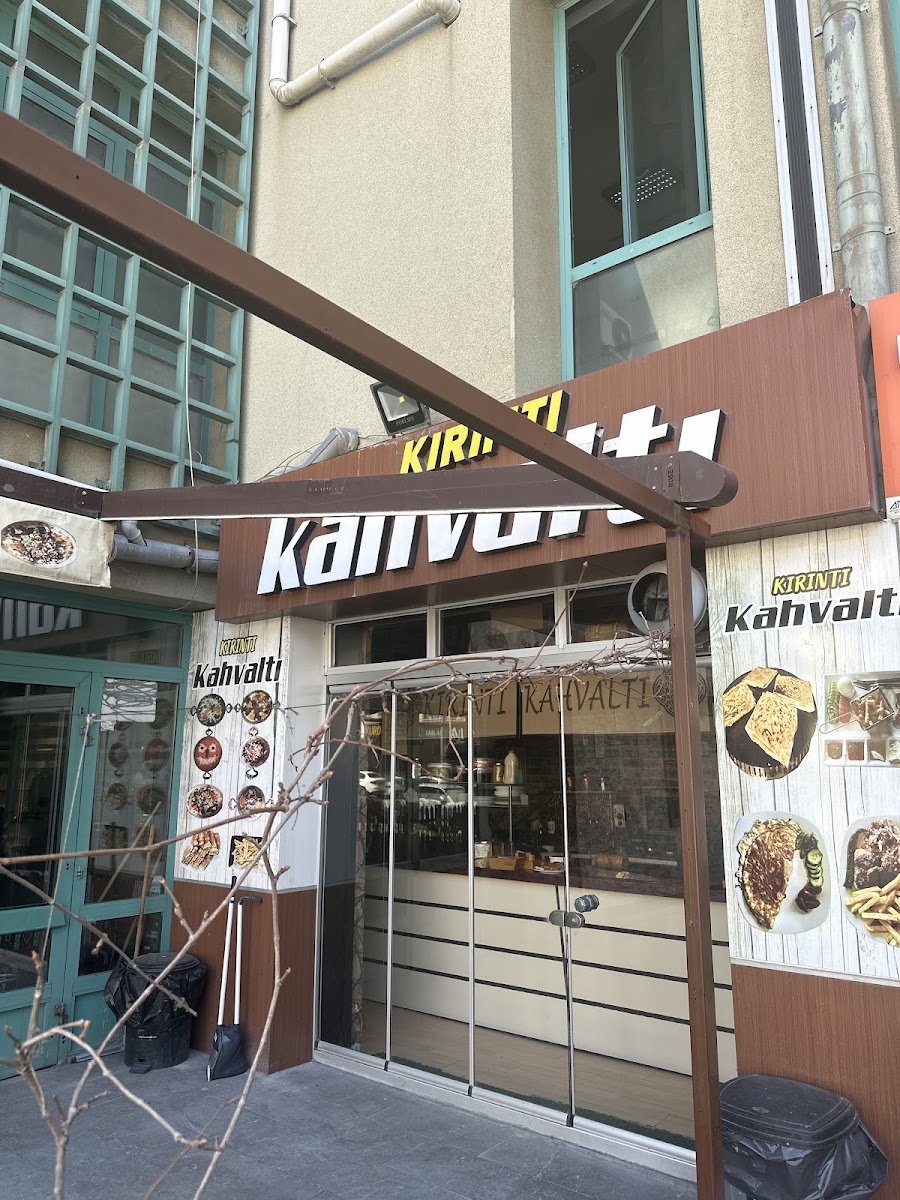 Kırıntı Kahvaltı Salonu — fotoğraf 2