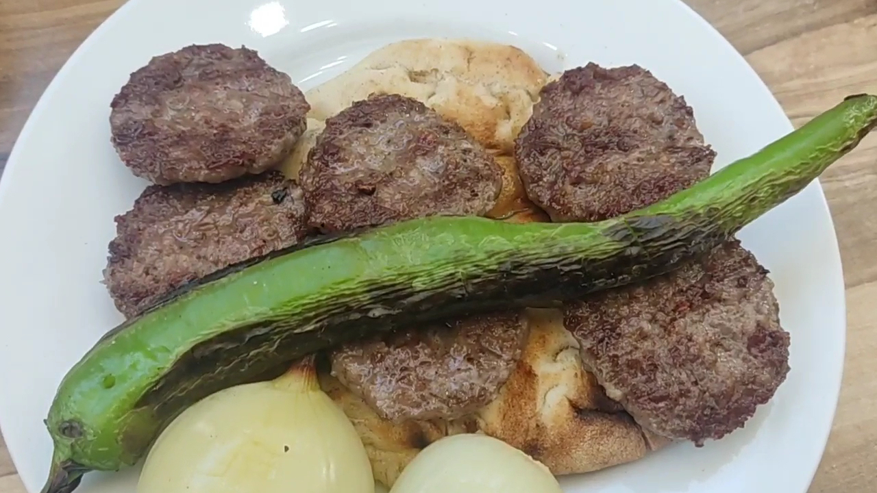 Köfteci Cihat — fotoğraf 3