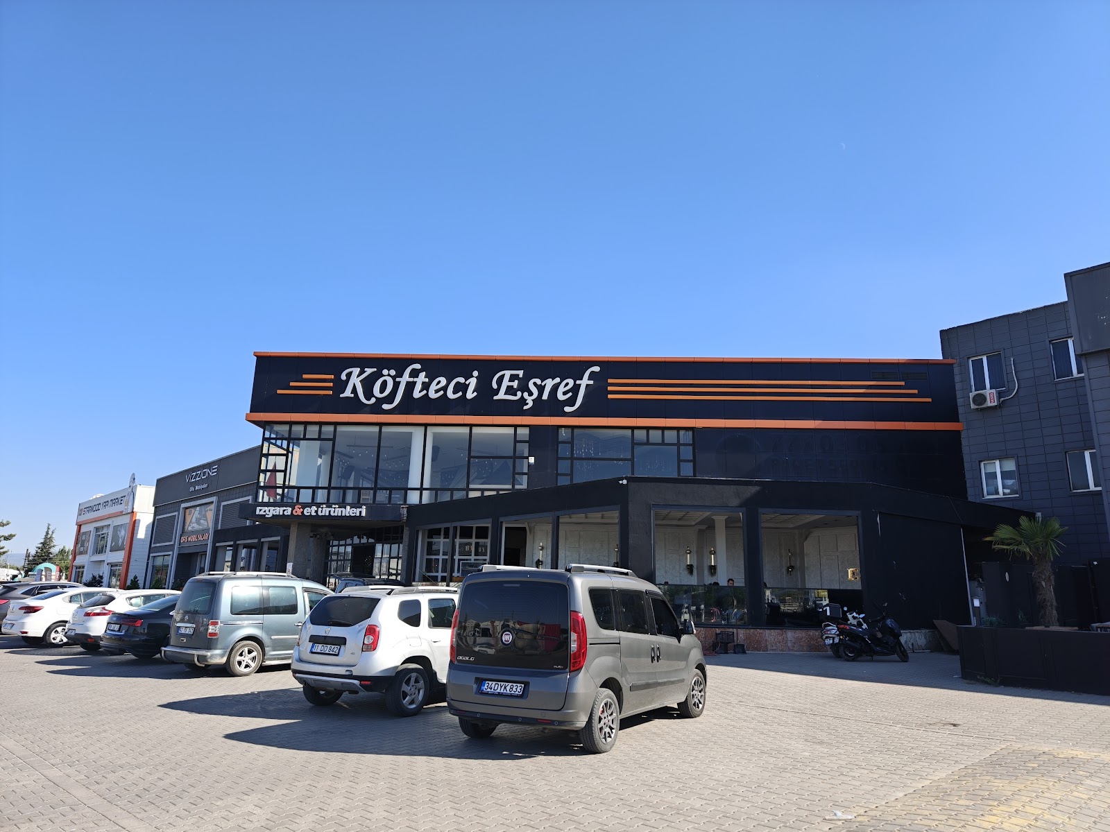 Köfteci Eşref — fotoğraf 1