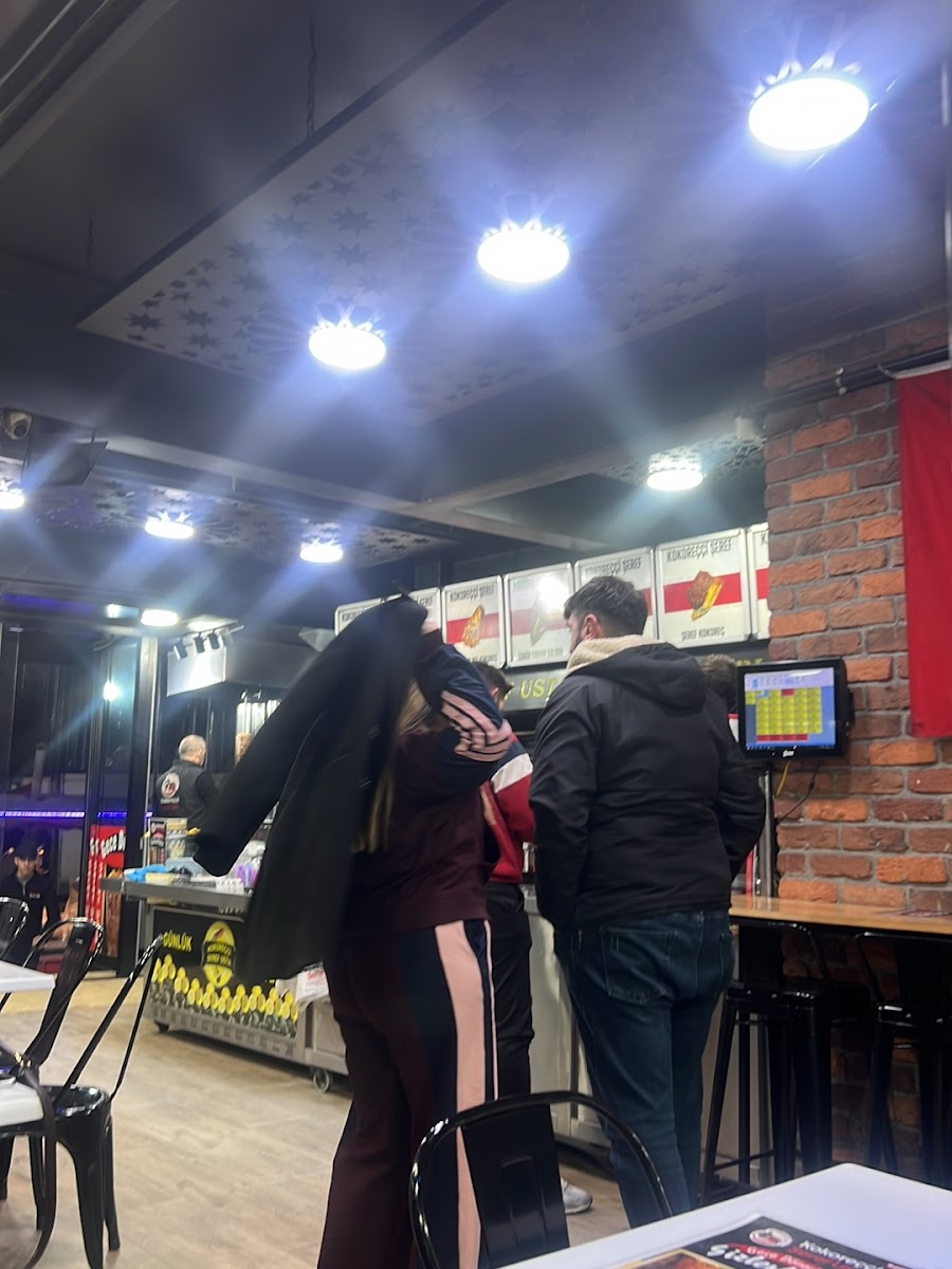 Kokoreççi Şeref Usta Merkez şube — fotoğraf 2