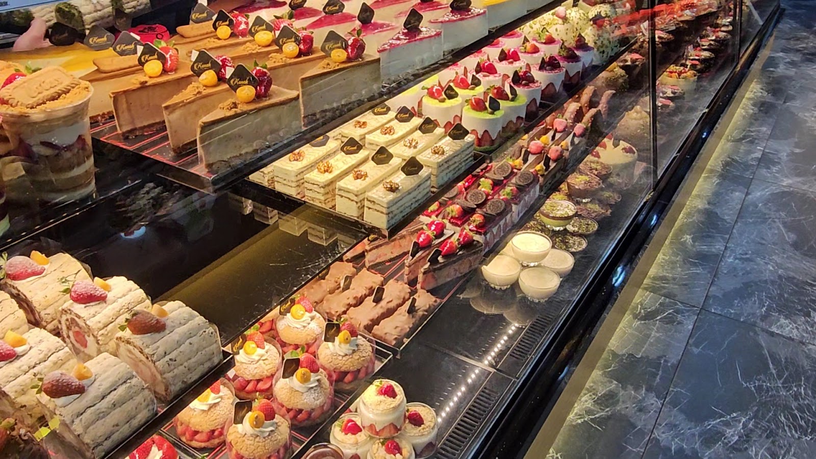 Konak Pastanesi — fotoğraf 3