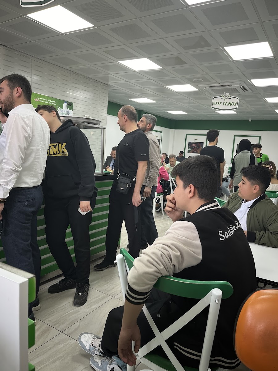 Konya Lezzet Döner Adliye Şubesi — fotoğraf 5