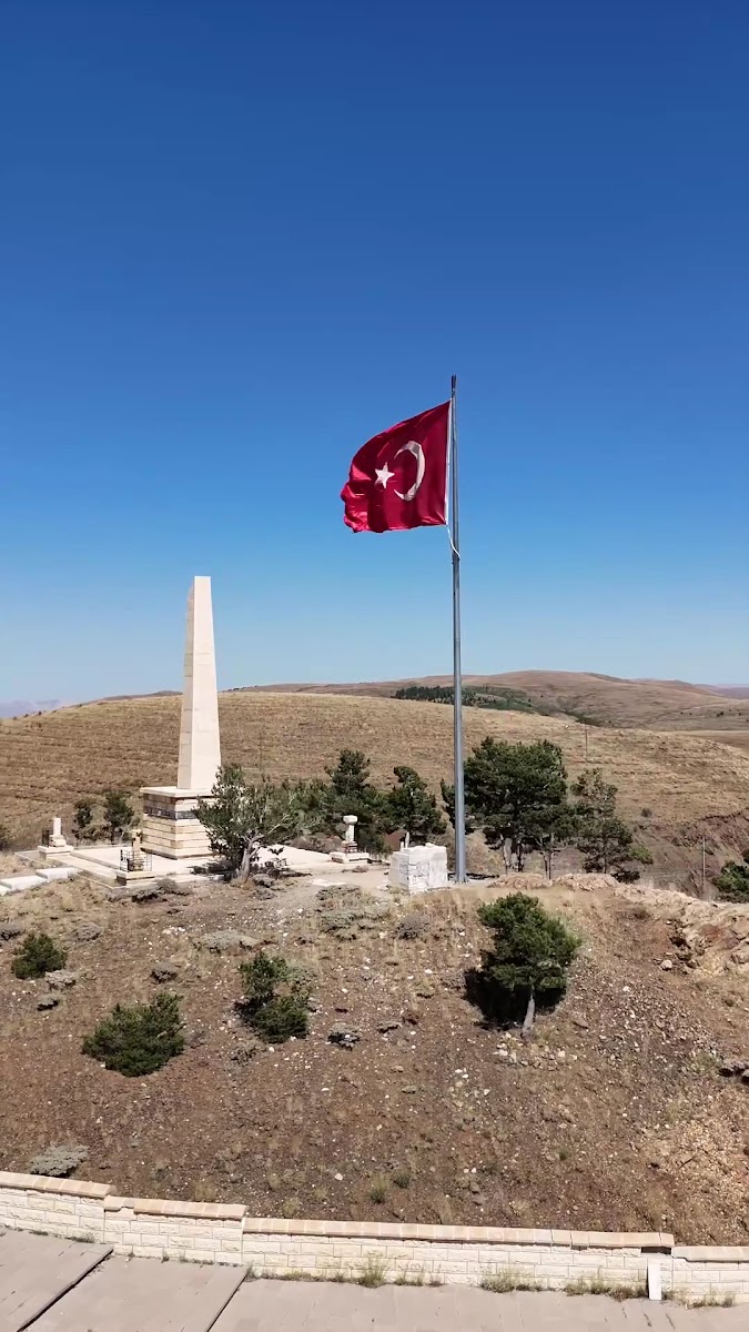 Kop Şehitleri Abidesi — fotoğraf 2