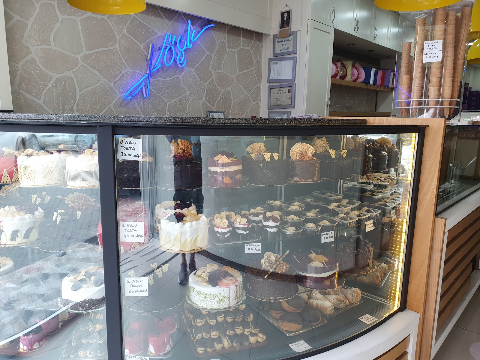 Köşk Pastanesi — fotoğraf 3