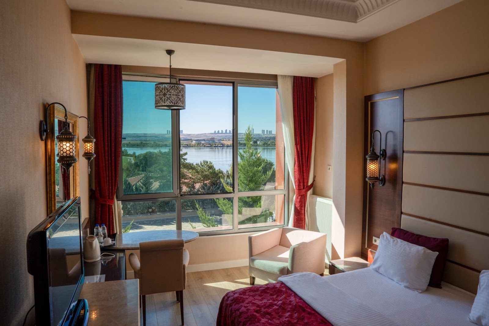 Kronos Hotel — fotoğraf 4