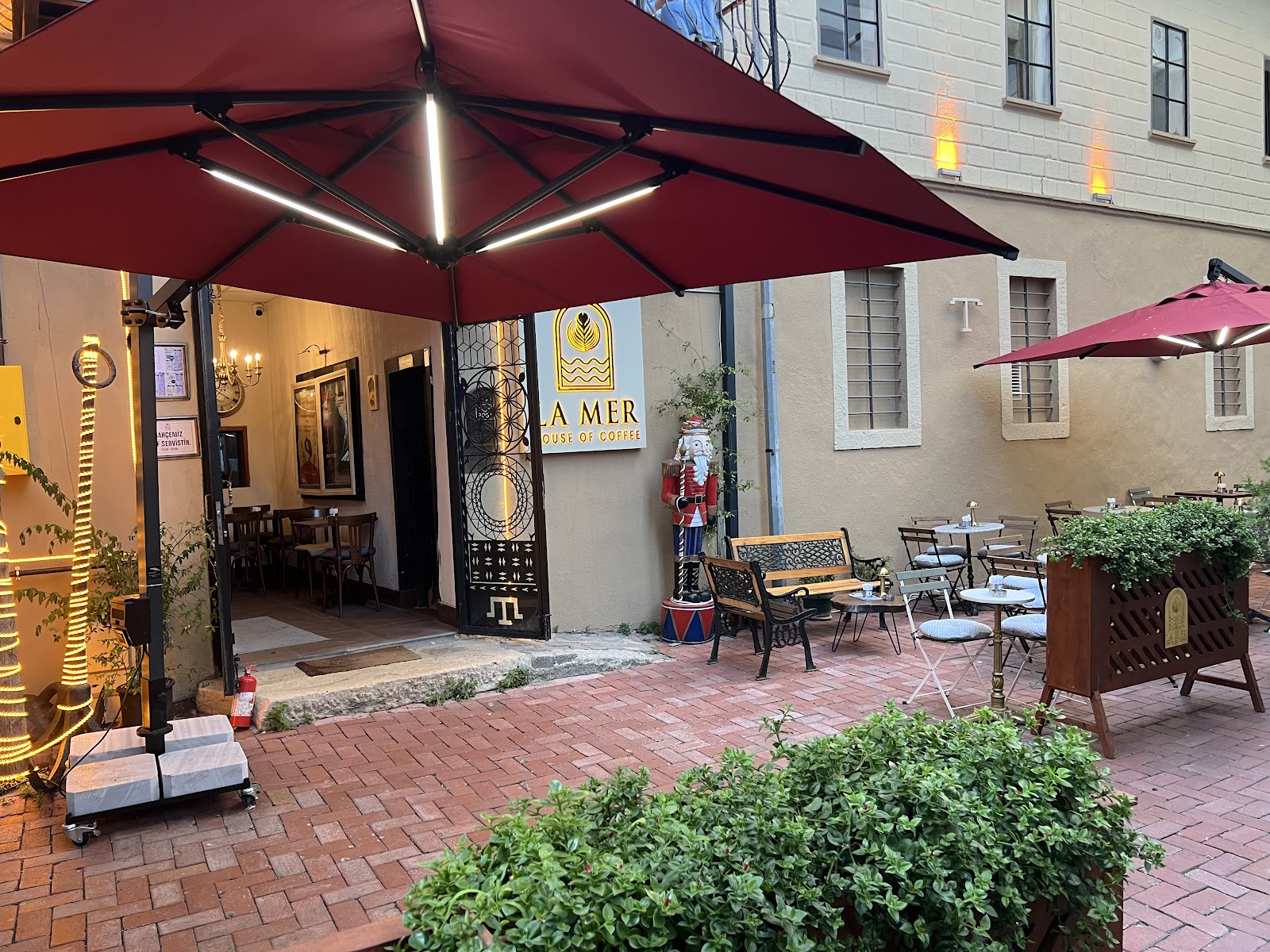 La Mer House Of Coffee — fotoğraf 7