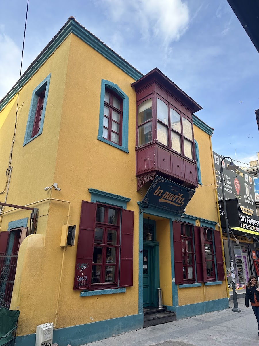 La Puerta Alsancak — fotoğraf 8