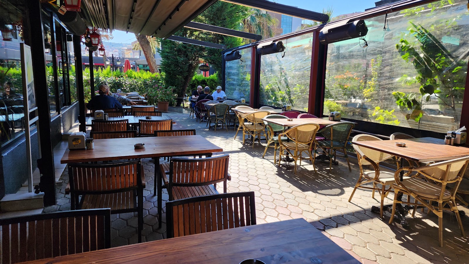 Lamess Cafe & Restorant — fotoğraf 5