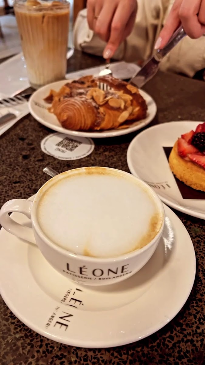 Leone Patisserie & Boulangerie — fotoğraf 3