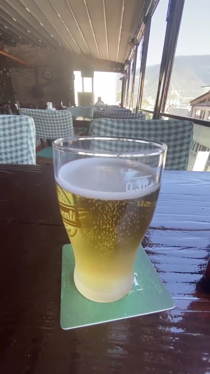 LION CAFE BAR — fotoğraf 3