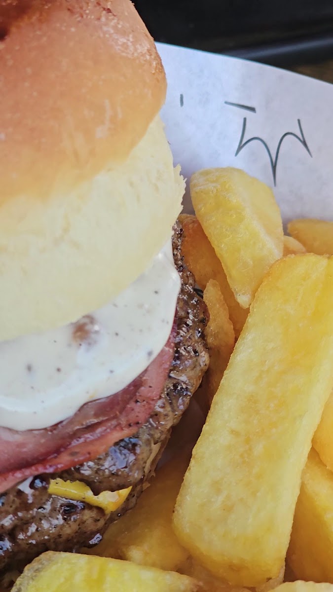 Mahalle Burger - Eski Lara — fotoğraf 3