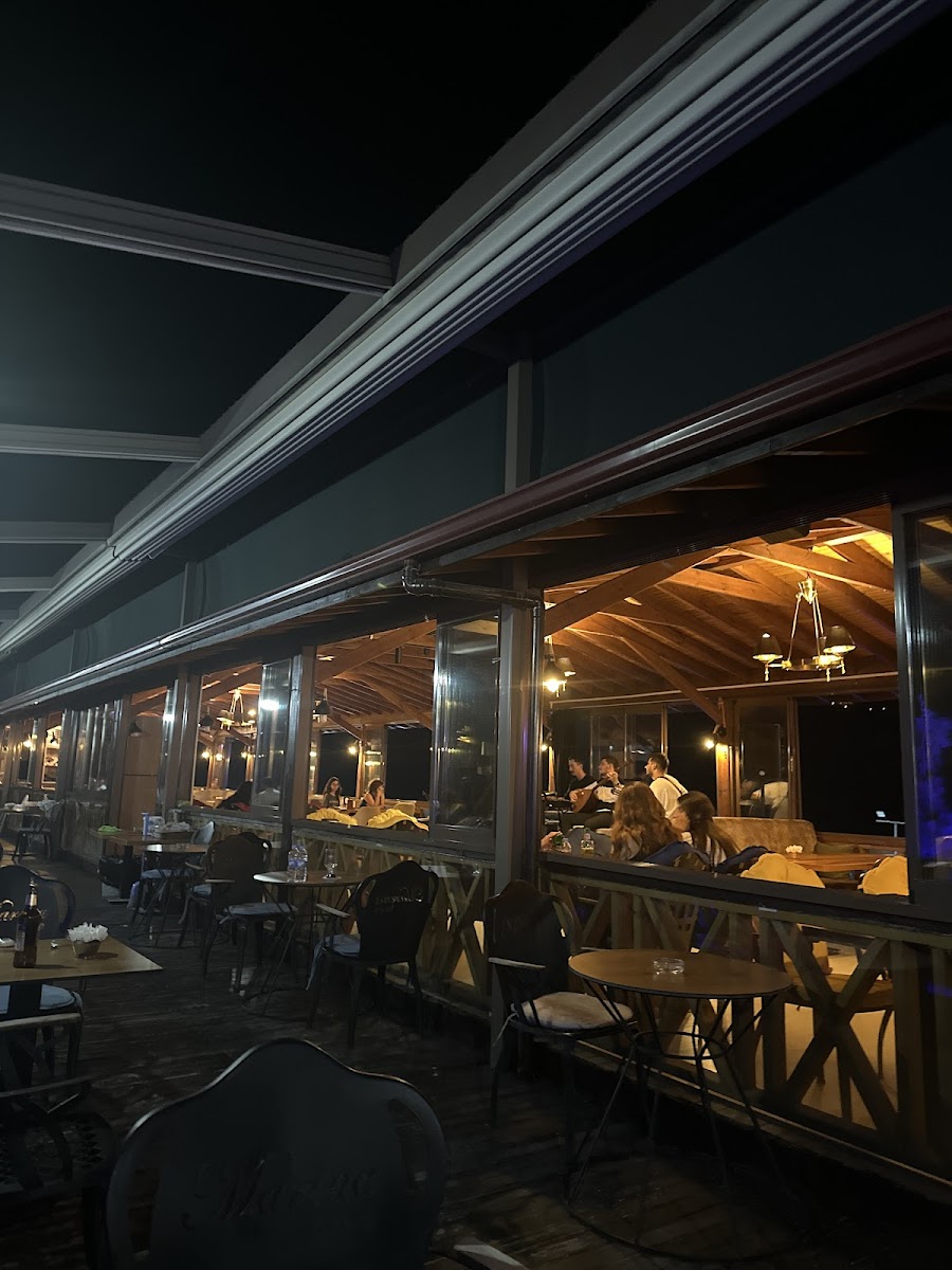 Marina Iskele Restoranı — fotoğraf 1