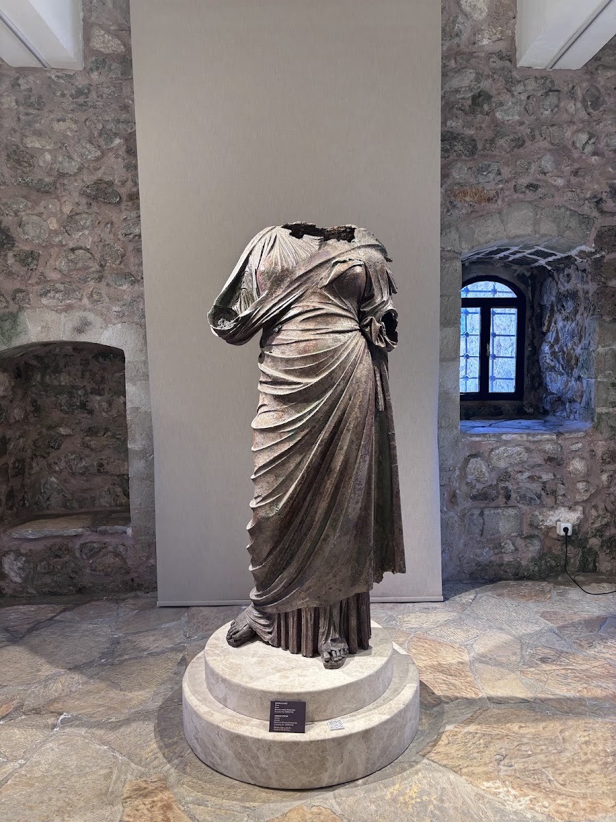 Marmaris Kalesi ve Arkeoloji Müzesi — fotoğraf 2