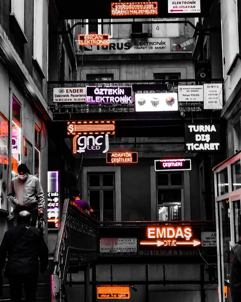 Marpuççular İş Merkezi — fotoğraf 2