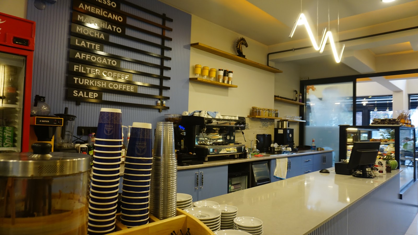 Mathilda Croissant & Coffee — fotoğraf 1